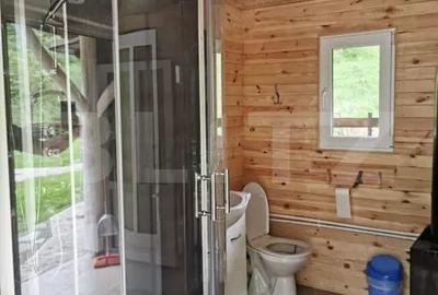 Casă cu Teren 3300 Mp în Central - 9