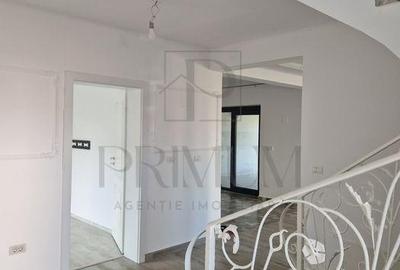 Duplex Mosnita Noua - aproape de strada principala - zona excelenta Duplex Mosnita Noua - aproape de strada principala - zona excelenta - 5