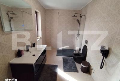 Casă cu 10 camere cu Teren 2300 Mp în Central - 1