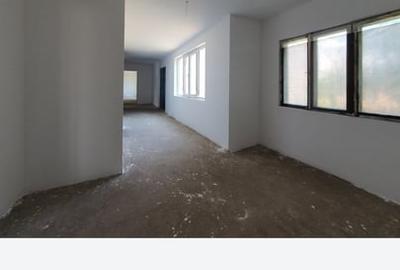 Casă cu 2 camere cu Teren 871 Mp în Aviatorilor - 1