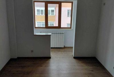 Apartament cu 3 camere în Central - 6
