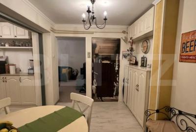 Apartament cu 3 camere decomandat în Rovine - 3