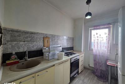 Apartament cu 4 camere decomandat în Albești - 13