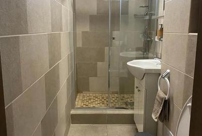 Apartament cu 2 camere nedecomandat în Orșova