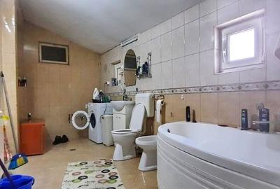 Casa deosebita cu spatiu comercial Rasnov - 11