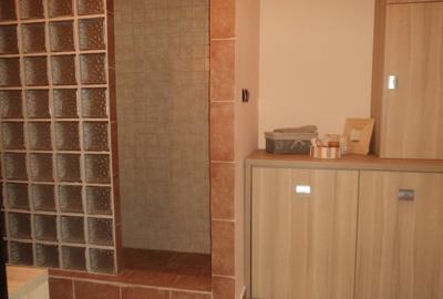 Casă individuală cu 4 camere cu Canalizare în Poiana - 14