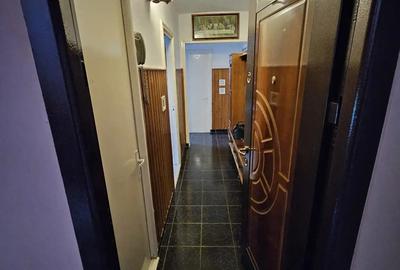 Apartament 2 camere, decomandat, etaj 1, zona Steaua, langa Shopping City - 1