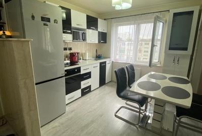 Apartament 3 camere, 62 mp utili + beci 14 mp, mobilat si utilat cu balcon - 4