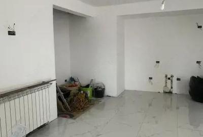 Casă cu 4 camere cu Teren 600 Mp în Rădăuți - 15
