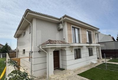 Duplex (A+B) 260 mp utili, 590 mp teren, mobilat utilat, zona Casa Noastra