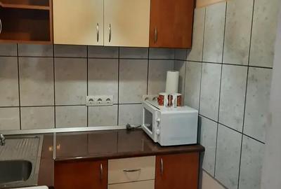 Garsonieră decomandată în Central - 4