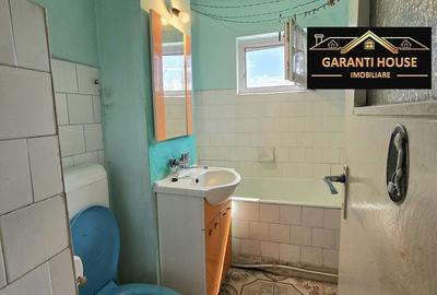 Apartament cu 2 camere semidecomandat în Republicii