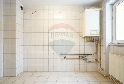 COMISION 0% | Apartament 3 camere | Parter | 64 mp | Calea București - 12