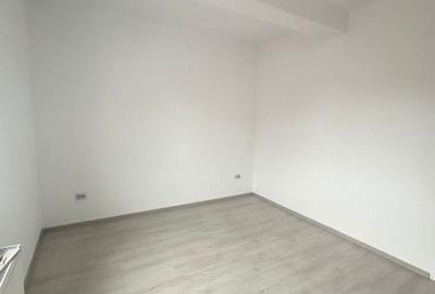 Casă cu 5 camere cu Teren 460 Mp în Central - 7