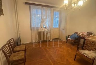 Apartament 4 camere în zona STRAZII SCARISOARA - 2