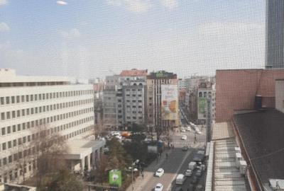 Garsonieră decomandată în Romană