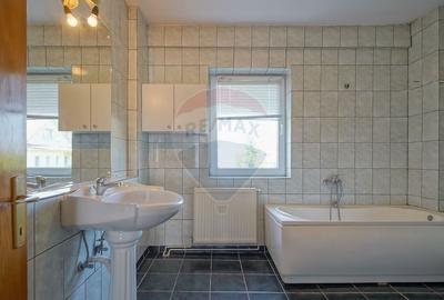 Vila impunatoare, rezidenta cu pretentii, Tractorul, Brasov - 6