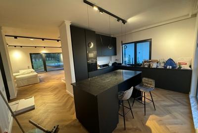 Casa individuala, 337 mp, piscina, Andrei Muresanu, alee privata