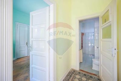 Apartament cu 3 camere de vanzare in zona Ultracentral - 3