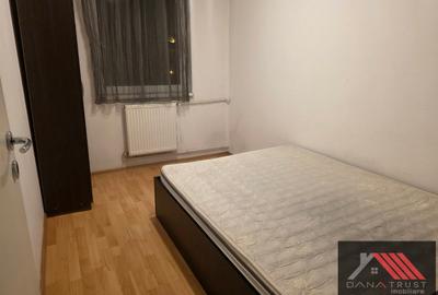 Apartament cu 3 camere semidecomandat, mobilat în Circumvalațiunii - 5