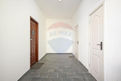 Spațiu comercial, de 533 mp, în Bod - 15