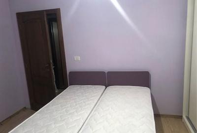 Apartament cu 3 camere decomandat în Central - 2