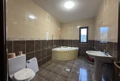 Apartament cu 3 camere decomandat în Andrei Mureșanu - 5
