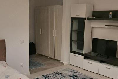 Garsonieră decomandată în Militari