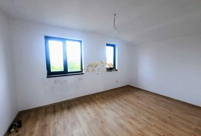 Vila 4 camere in comuna Berceni - 13