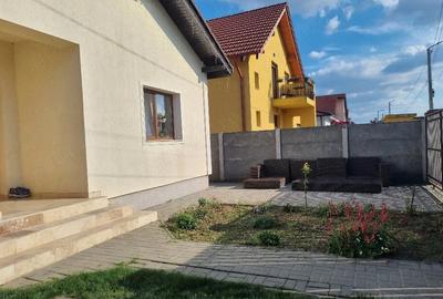 Casă cu 1 camere cu Teren 260 Mp în Central - 2