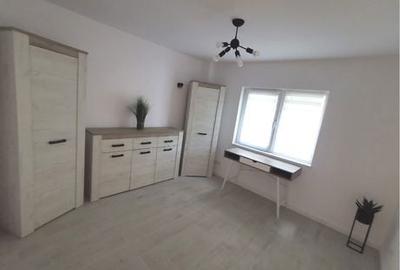 Apartament cu 3 camere semidecomandat în Central - 14