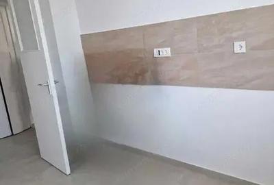 Apartament cu 3 camere semidecomandat în Tomis III - 1