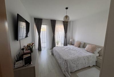 Apartament cu 3 camere semidecomandat în Rahova - 5