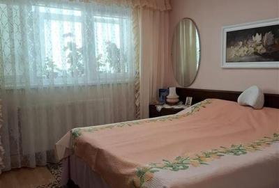 Apartament de  vanzare, 3 camere decomandat, in Ploiesti, Zona Mihai Bravu. - 4