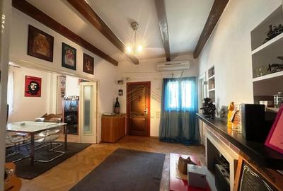 Vanzare - 3 camere  Str. Pasului - colt cu Armeneasca - 17