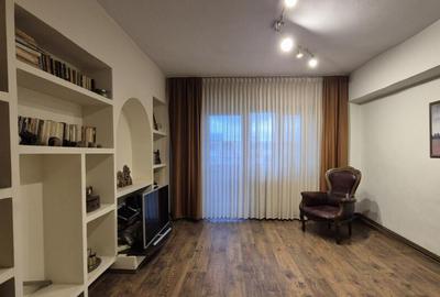 Apartament 3 camere, decomandat, Strada Victoriei - 1