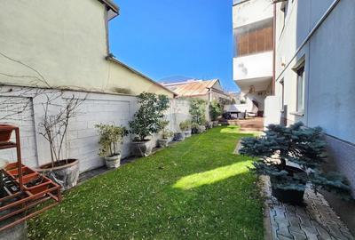 Apartament cu 3 camere decomandat, mobilat în Polonă - 14