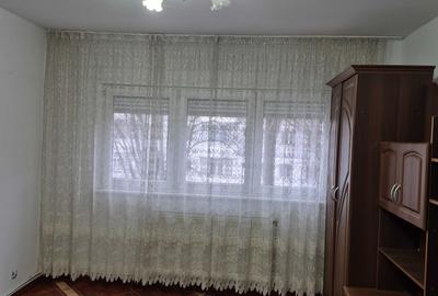 Apartament cu 2 camere decomandat în Alecu Russo - 1