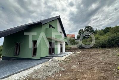 Casă cu 5 camere cu Teren 500 Mp în Central - 12