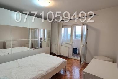 Apartament cu 3 camere decomandat în Vitan - 3