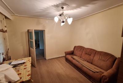 Casă individuală cu 4 camere cu Teren 1500 Mp în Central - 10
