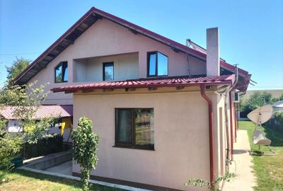 Casă cu 4 camere în Smârdan - 1