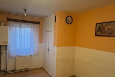 Apartament 3 camere decomandat, zona Tractorul - 108990 negociabil - 4
