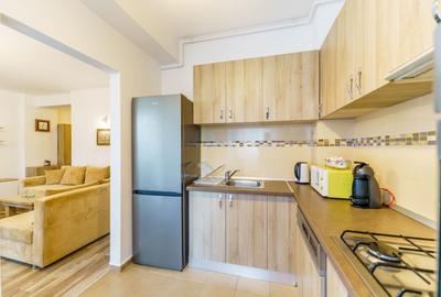 Apartament cu 3 camere decomandat, mobilat în UTA - 4
