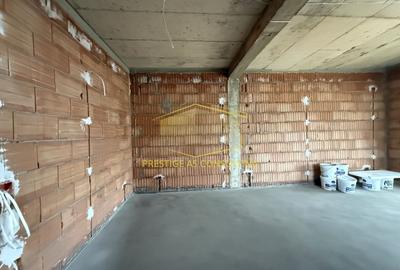 Duplex cu 5 camere cu Canalizare în Ciarda Roșie - 15