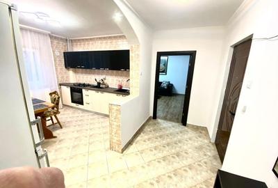Apartament cu 2 camere decomandat, mobilat în 13 Septembrie - 10