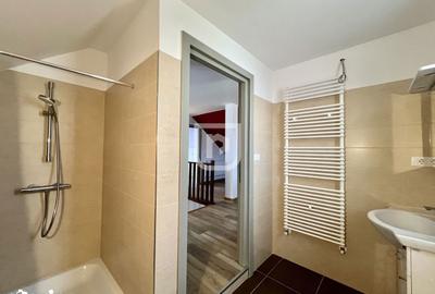 Casă cu 5 camere cu Teren 576 Mp în Central - 2
