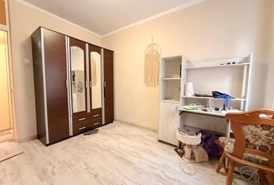 APARTAMENT 4 CAMERE DE VANZARE - 200 M METROU APARATORII PATRIEI - 13