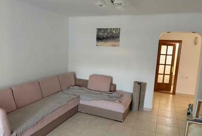 Apartament cu 3 camere decomandat în Central - 3