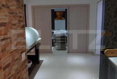 Spațiu comercial, de 290 mp, în Micro 3 - 1